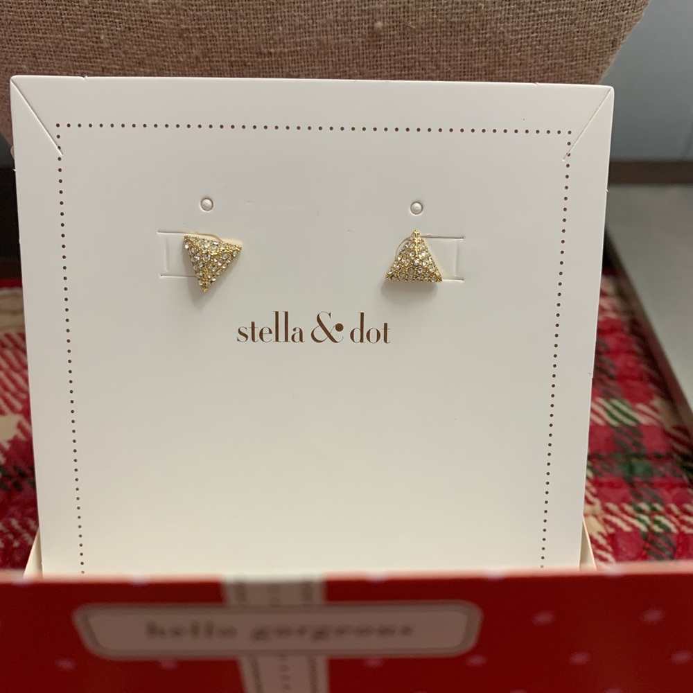 Stella & Dot Deja Vu Double gold studs with box